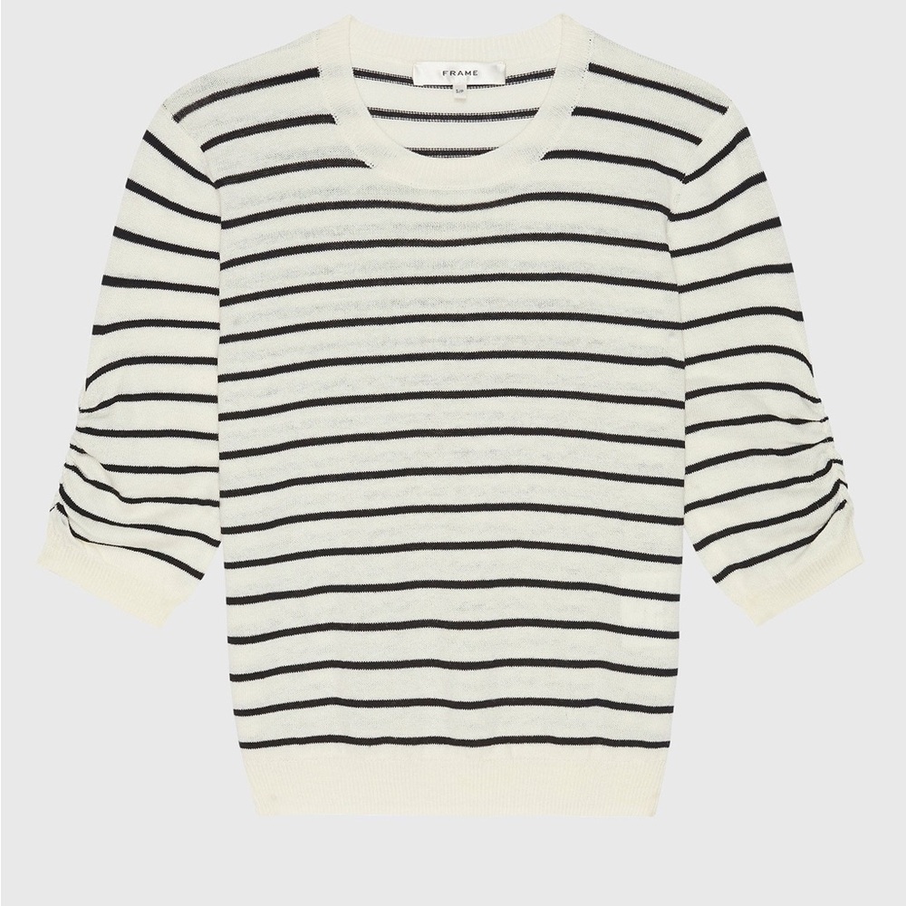 FRAME The Gathered Sweater- in black and white
